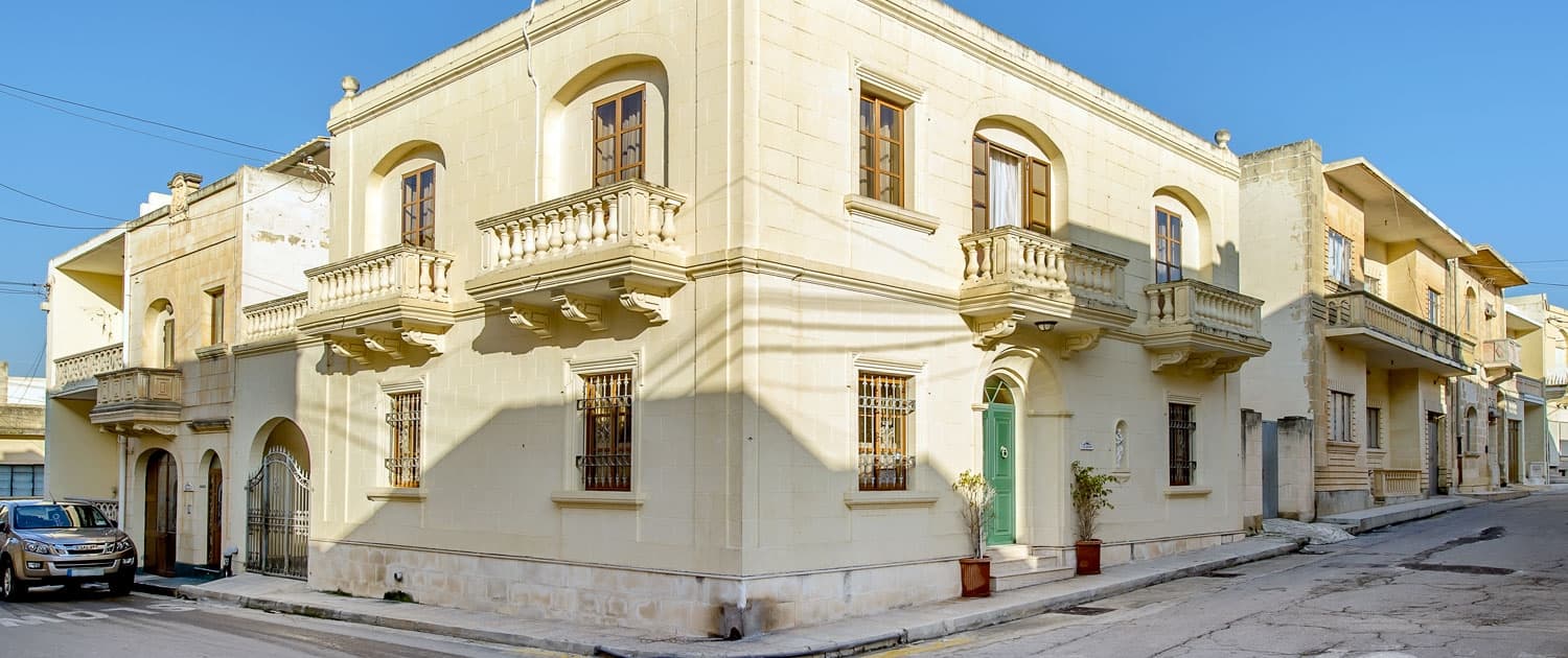 Ta' Joseph Terrace House exterior, Marsalforn