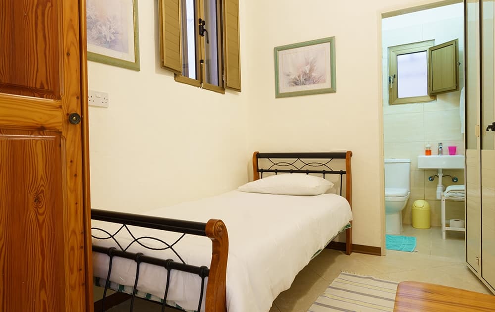 Twin room, Lantern Stay, Marsalforn